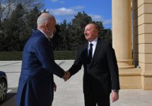 Состоялась встреча Президента Ильхама Алиева с премьер-министром Албании Эди Рамой один на один (ФОТО/ВИДЕО)