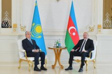 President Ilham Aliyev, President Kassym-Jomart Tokayev hold meeting in limited format (PHOTO)