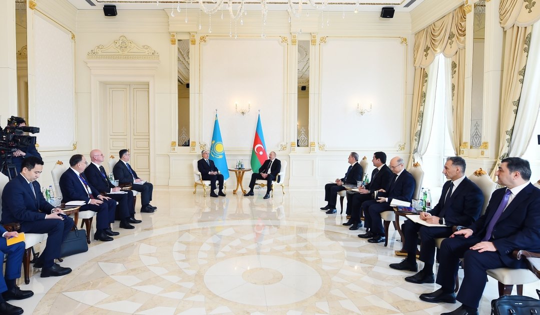 President Ilham Aliyev, President Kassym-Jomart Tokayev hold meeting in limited format (PHOTO)