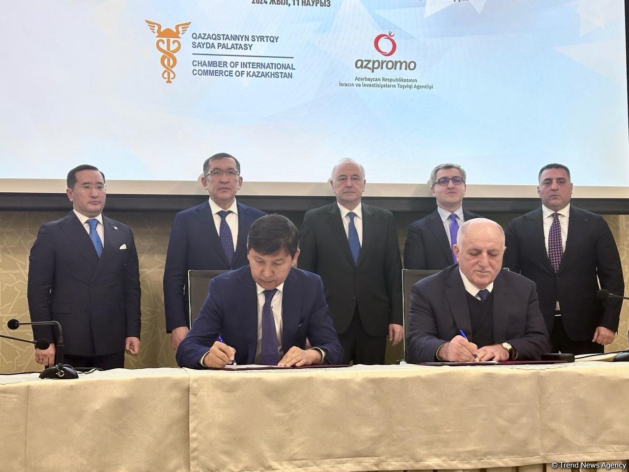 Azerbaijani, Kazakh business organizations sign memorandum of understanding (PHOTO)