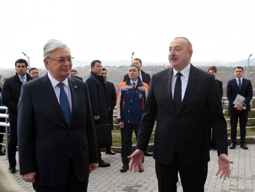 Президент Ильхам Алиев и Президент Касым-Жомарт Токаев приняли участие в церемонии открытия Центра детского творчества имени Курмангазы в Физули (ФОТО/ВИДЕО)