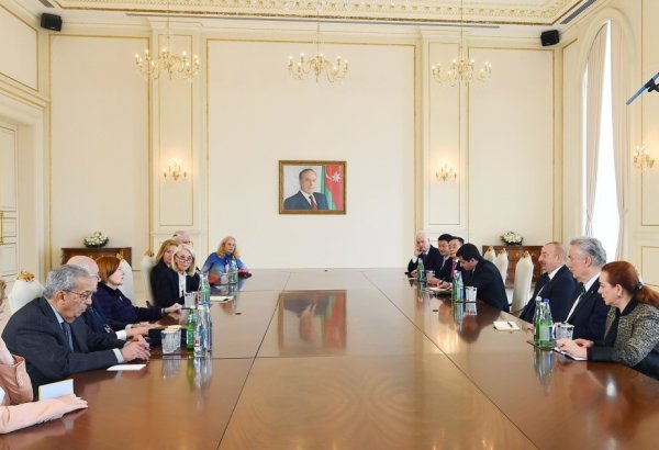 President Ilham Aliyev receives co-chairs and members of Board of Trustees of Nizami Ganjavi International Center (PHOTO/VIDEO)