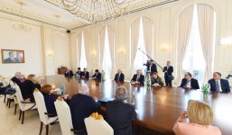 President Ilham Aliyev receives co-chairs and members of Board of Trustees of Nizami Ganjavi International Center (PHOTO/VIDEO)