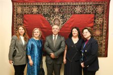 Одежда и ювелирное искусство тюркских народов – выставка в Баку (ФОТО)