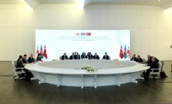 В Баку состоялась девятая трехсторонняя встреча глав МИД Азербайджана, Турции и Грузии (ФОТО)