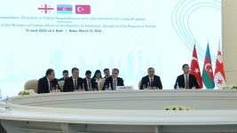 В Баку состоялась девятая трехсторонняя встреча глав МИД Азербайджана, Турции и Грузии (ФОТО)