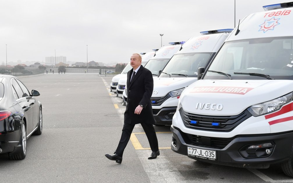 President Ilham Aliyev views newly acquired modern ambulances (VIDEO/PHOTO)