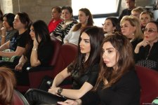 В школе искусств имени Вагифа Мустафазаде представлены выставка и концерт памяти Мастера (ВИДЕО, ФОТО)