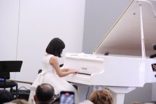 В школе искусств имени Вагифа Мустафазаде представлены выставка и концерт памяти Мастера (ВИДЕО, ФОТО)