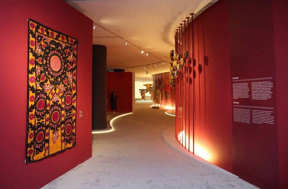 First VP Mehriban Aliyeva and Assistant to President of Uzbekistan Saida Mirziyoyeva attend opening ceremony of “Heritage in Stitches: A Journey Through Embroidery and Sewing Traditions of Uzbekistan” exhibition at Heydar Aliyev Center (PHOTO/VIDEO)