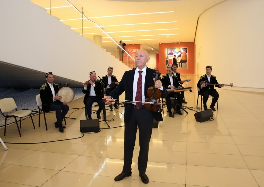 First VP Mehriban Aliyeva and Assistant to President of Uzbekistan Saida Mirziyoyeva attend opening ceremony of “Heritage in Stitches: A Journey Through Embroidery and Sewing Traditions of Uzbekistan” exhibition at Heydar Aliyev Center (PHOTO/VIDEO)