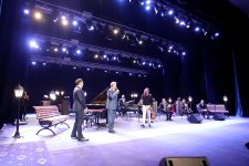 Гянджинская филармония с большим успехом провела вечер джаза Эмиля Афрасияба (ФОТО)