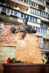 В Киеве почтили память азербайджанского поэта Самеда Вургуна (ФОТО)
