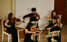 На сцене виртуозы! С любовью и уважением к памяти Азада Алиева (ФОТО)