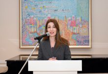 Красота природы и любовь к родному краю. В Баку открылась выставка "Беларусь глазами художников" (ФОТО)
