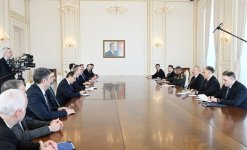 Президент Ильхам Алиев принял делегацию во главе с председателем комитета Администрации Президента Турции  (ФОТО/ВИДЕО)