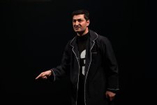 Премьера Бакинского муниципального театра: от инопланетян до Шекспира, или Однажды в психбольнице (ФОТО)