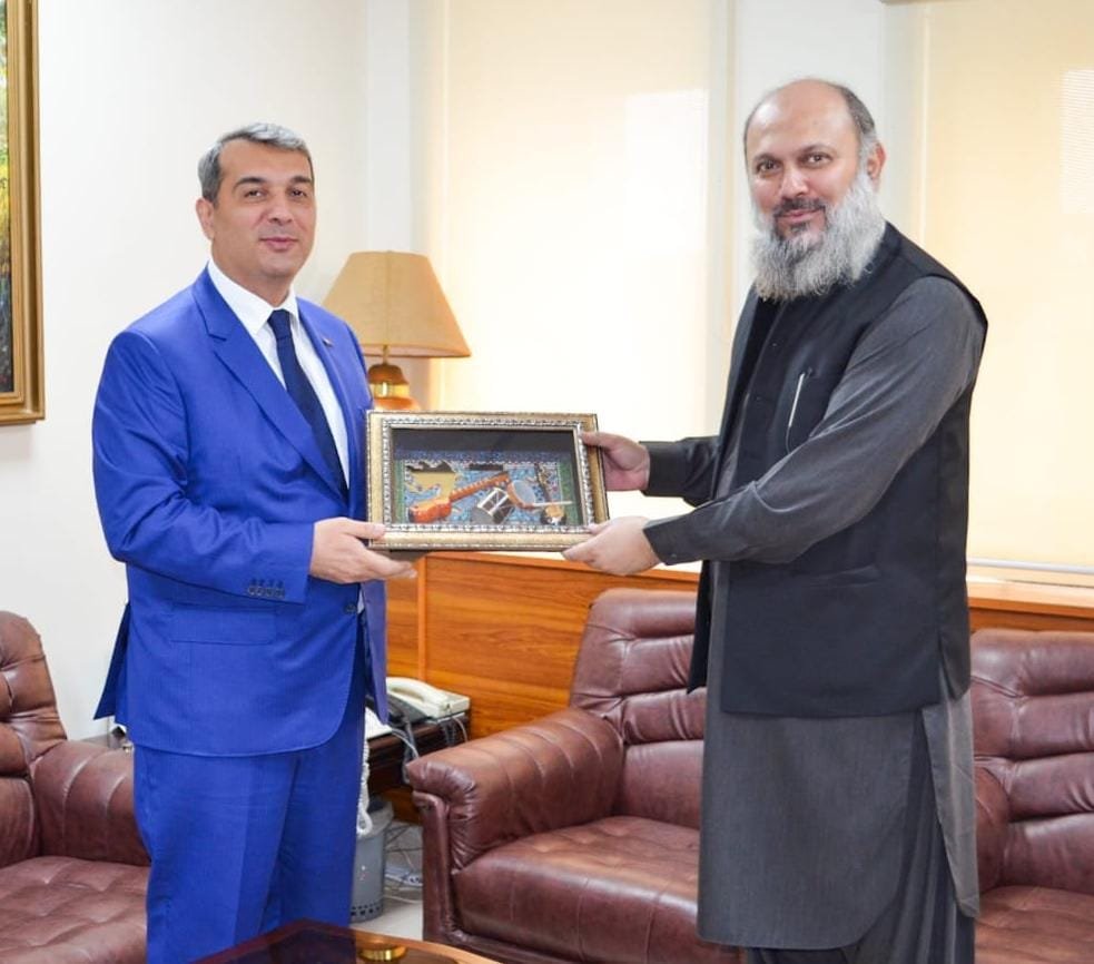 Pakistan, Azerbaijan need to extend bilateral trade to its true potential - Jam Kamal Khan (PHOTO)