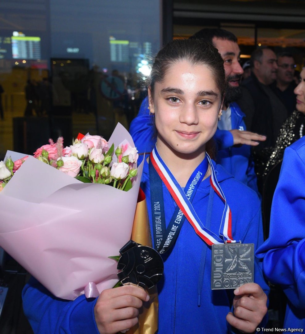 Азербайджанские гимнасты привезли на Родину "золото" и "серебро" чемпионата Европы (ФОТО)