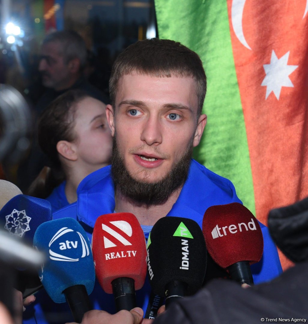 Азербайджанские гимнасты привезли на Родину "золото" и "серебро" чемпионата Европы (ФОТО)