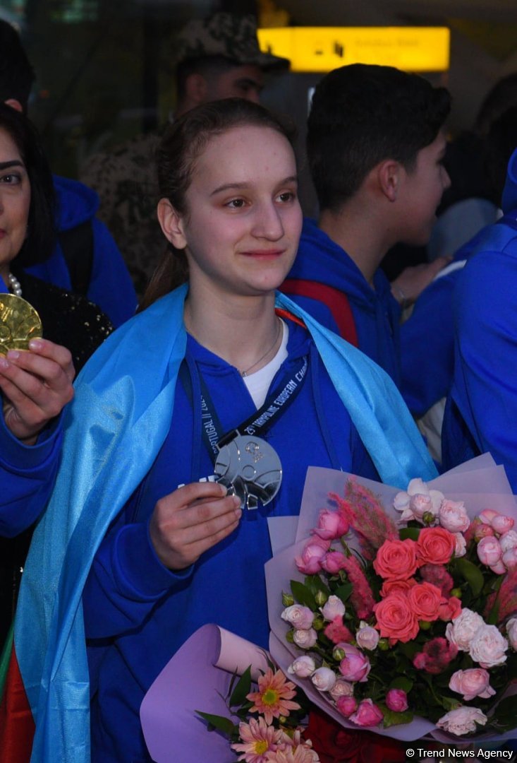 Азербайджанские гимнасты привезли на Родину "золото" и "серебро" чемпионата Европы (ФОТО)
