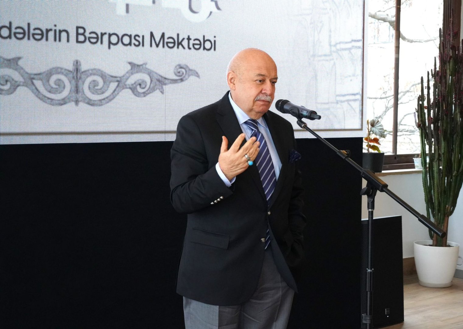 В Ичеришехер прошла церемония награждения выпускников Mak’TAB
