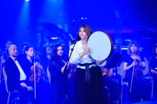 Как словами выразить чувства – душевная музыка и поэзия в вечернем Баку (ФОТО)