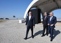 Президент Ильхам Алиев дал старт реконструкции Ширванского оросительного канала в Гаджигабульском районе (ФОТО/ВИДЕО)