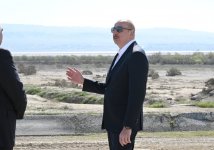 Президент Ильхам Алиев дал старт реконструкции Ширванского оросительного канала в Гаджигабульском районе (ФОТО/ВИДЕО)