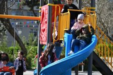Another yard newly improved in Baku with participation of Vice President of Heydar Aliyev Foundation Leyla Aliyeva handed over to residents (PHOTO)