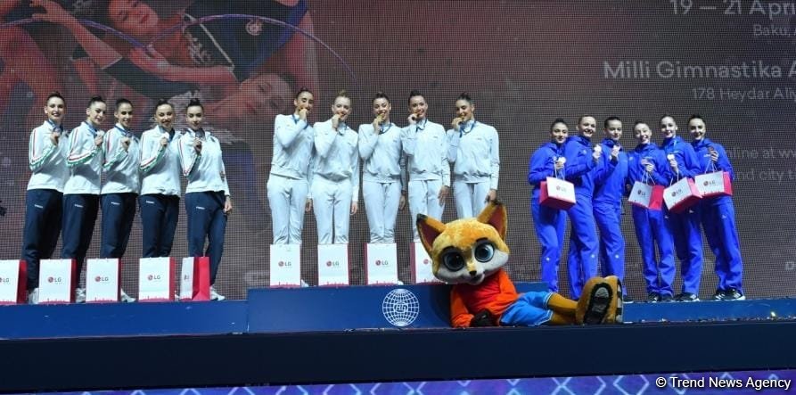 В Баку состоялась церемония награждения победителей Кубка мира по художественной гимнастике (ФОТО)