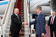 Президент Ильхам Алиев прибыл с рабочим визитом в Россию (ФОТО/ВИДЕО)