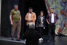 Малышка осталась сиротой, и ее забрали с собой цыгане... - бакинская история (ФОТО)