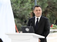 Президент Ильхам Алиев и Президент Садыр Жапаров приняли участие в церемонии открытия памятника Чингизу Айтматову в Баку (ФОТО)