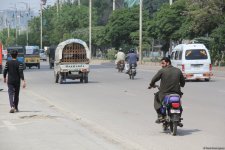 Путешествие из Баку в Карачи – любуйтесь деньгами, расписные автобусы, достопримечательности (ФОТО, часть 1)