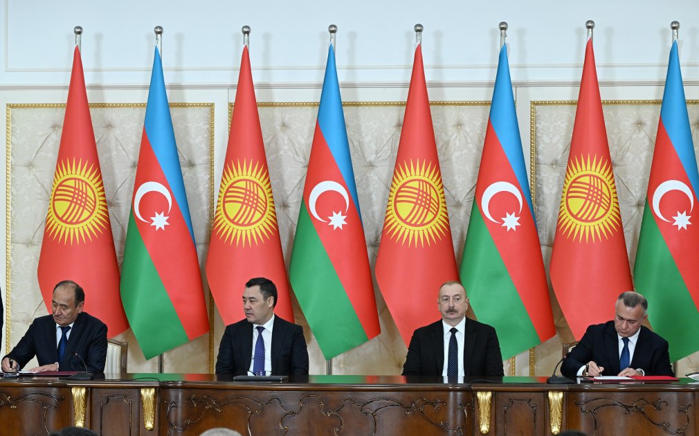 Azerbaijan, Kyrgyzstan sign documents (PHOTO/VIDEO)