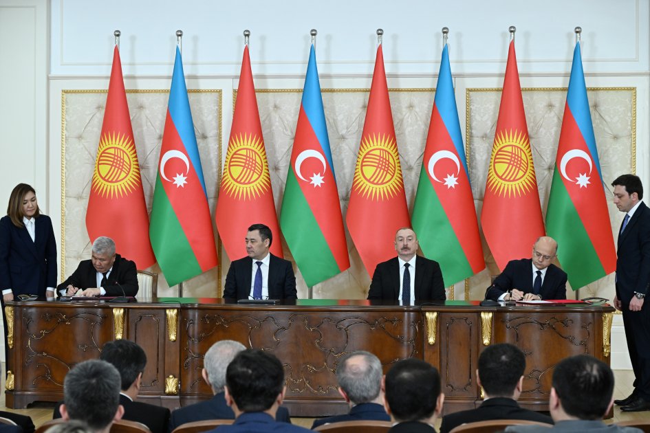 Azerbaijan, Kyrgyzstan sign documents (PHOTO/VIDEO)