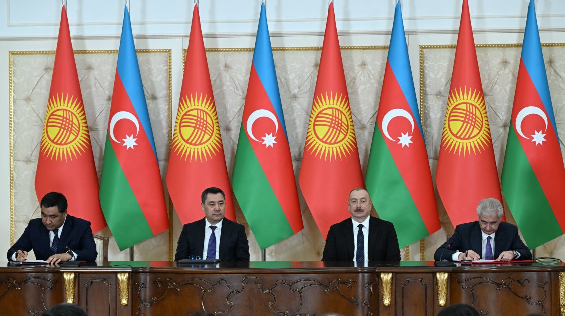 Azerbaijan, Kyrgyzstan sign documents (PHOTO/VIDEO)