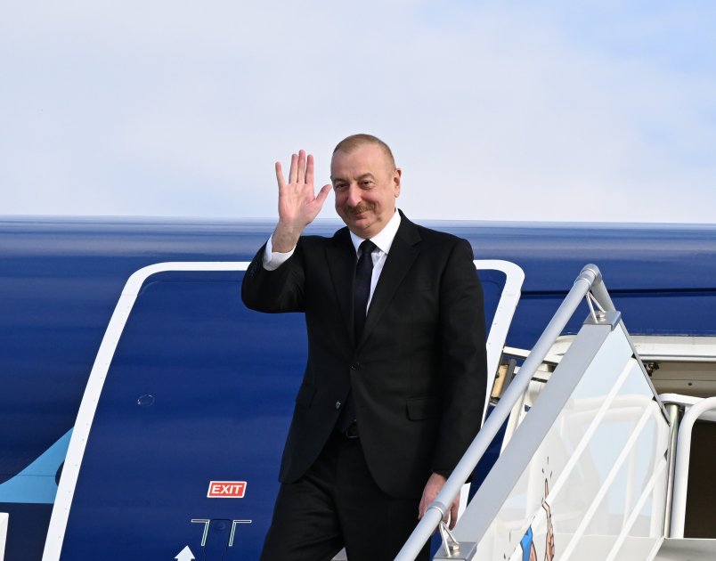 President Ilham Aliyev concludes his working visit to Germany (PHOTO)