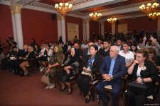 В Баку прошел брифинг о массовых захоронениях и пропавших без вести лицах (ФОТО)