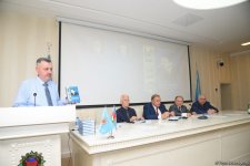 Состоялась презентация книги "Сейфулла Гасымов" (ФОТО)