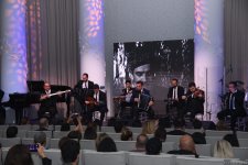 Прекрасная музыка, любимые кинофильмы и фантастические эмоции -  концерт ансамбля "Qaytağı" в Культурном центре "Sənət" (ФОТО)
