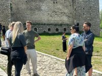 International travelers visit Jidir Duzu (PHOTO)