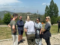 International travelers visit Jidir Duzu (PHOTO)