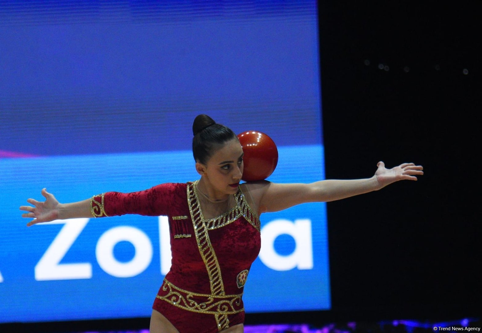 Зохра Агамирова вышла в два финала Кубка Европы по художественной гимнастике в Баку (ФОТО)