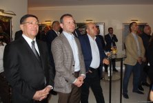 Xalq Bank провел презентацию художественного альбома, посвященного видному художнику Джахиду Джемалю (ФОТО)