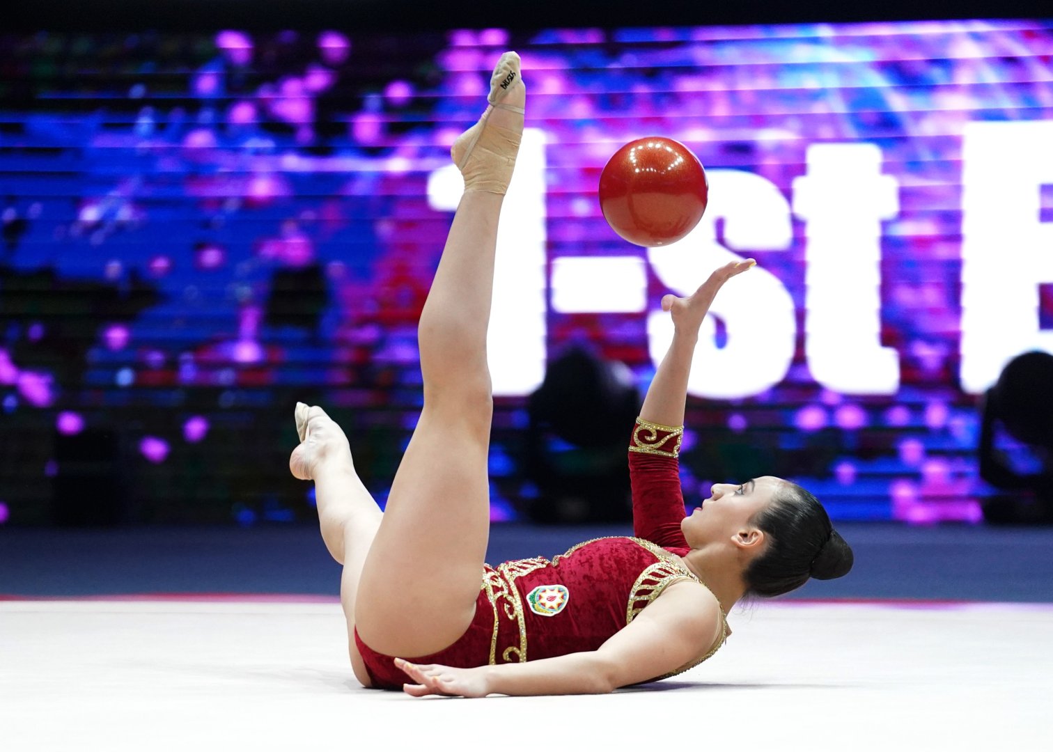 Azerbaijani athletes compete in finals of European Cup in Rhythmic Gymnastics in Baku (PHOTO)
