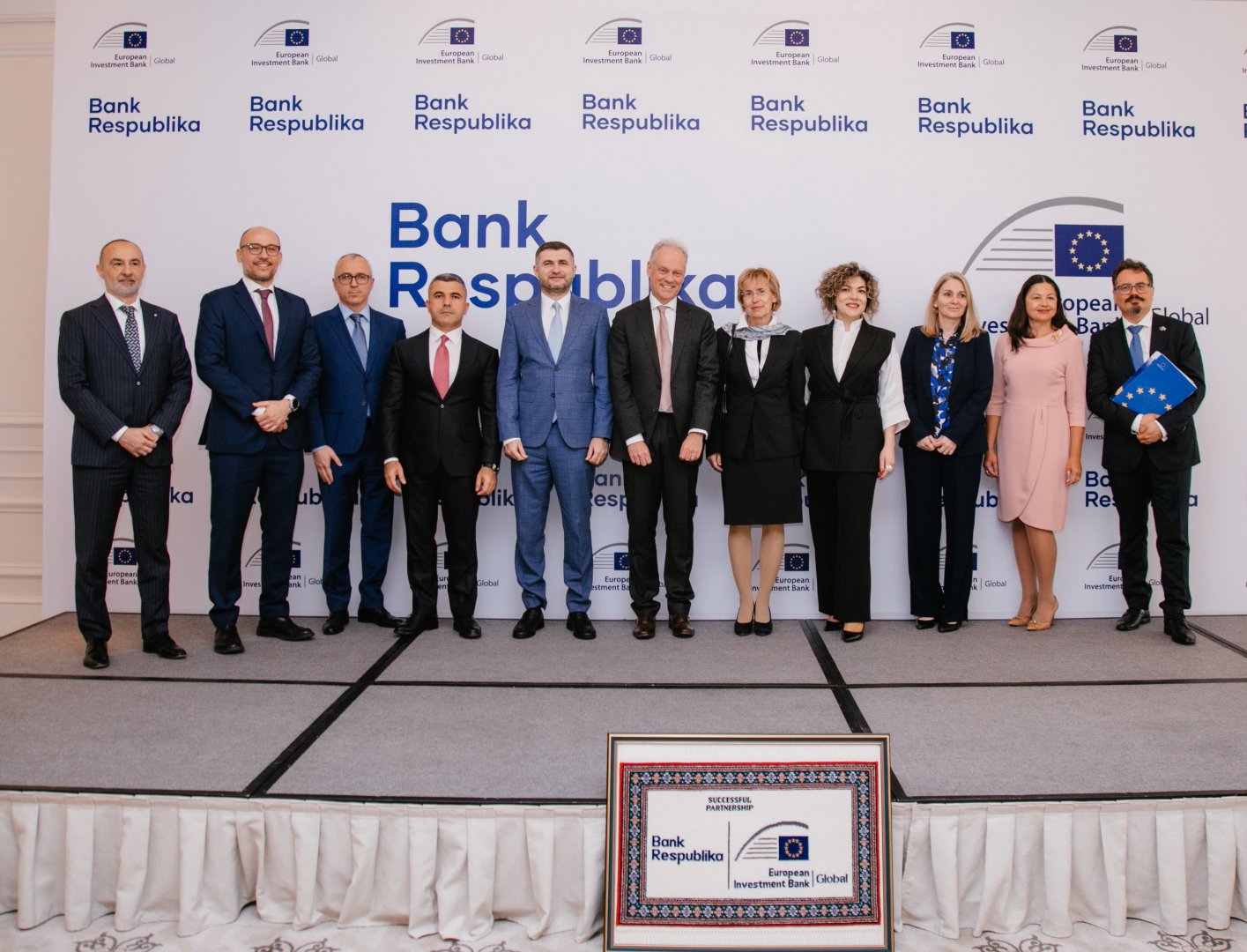 EIB Global and Bank Respublika signed a €10 million loan agreement to boost financial access for small businesses