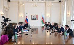 President Ilham Aliyev, Slovak PM hold expanded meeting (PHOTO/VIDEO)