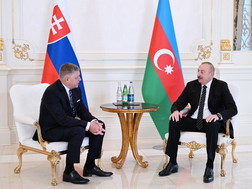 President Ilham Aliyev, Slovak PM hold one-on-one meeting (PHOTO/VIDEO)